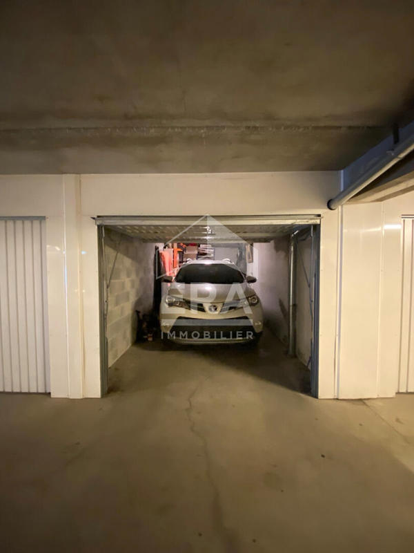 Appartement - 100 m² - 4 pièces