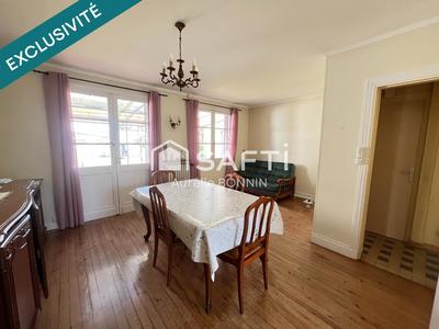 Maison - 91 m² - 5 pièces