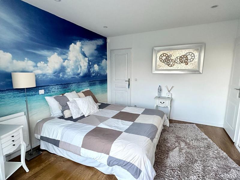 Maison - 170 m² - 6 pièces