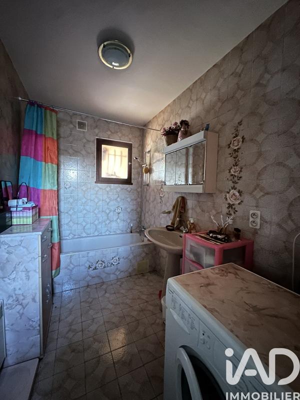 Maison - 96 m² - 4 pièces