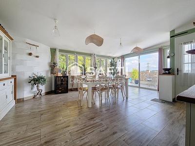 Maison - 120 m² - 6 pièces