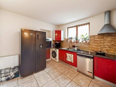 Maison - 104 m² - 4 pièces