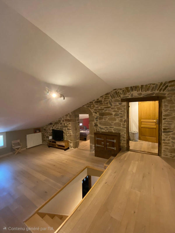 Maison - 200 m² - 9 pièces