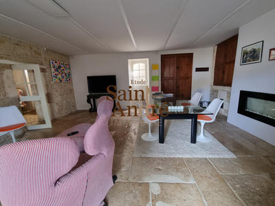 Maison - 230 m² - 7 pièces