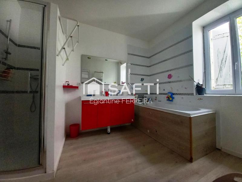Maison - 566 m² - 15 pièces