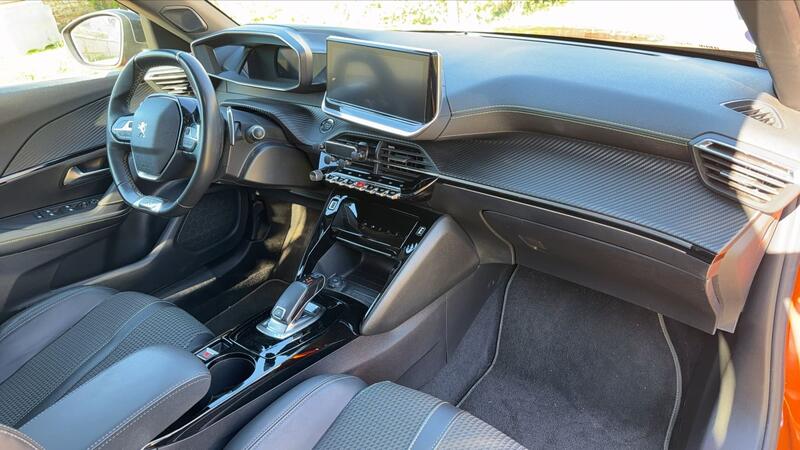 Peugeot 2008 1.2 PureTech 130 Eat8 Gt Line