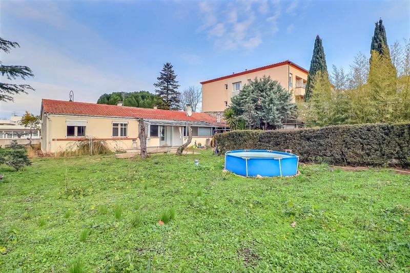 Maison - 75 m² - 4 pièces