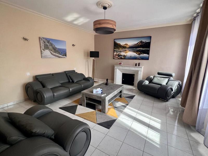 Immeuble - 400 m² - 21 pièces