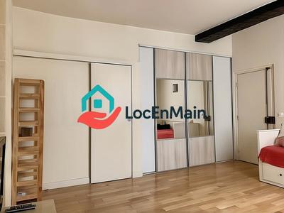 Studio - 28 m² - 1 pièce