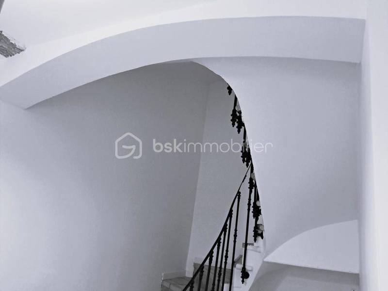 Maison ancienne - 90 m² - 8 pièces