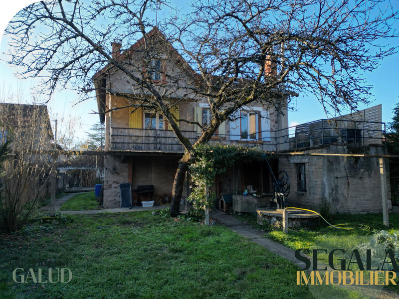 Maison - 90 m² - 4 pièces