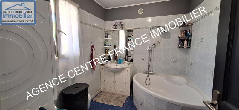 Maison - 142 m² - 6 pièces