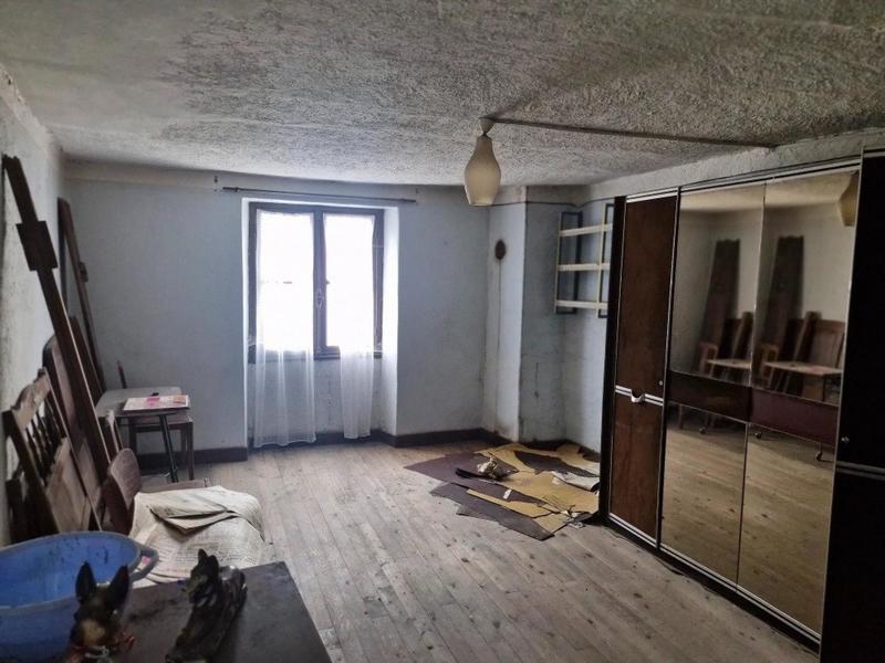 Maison - 258 m² - 3 pièces