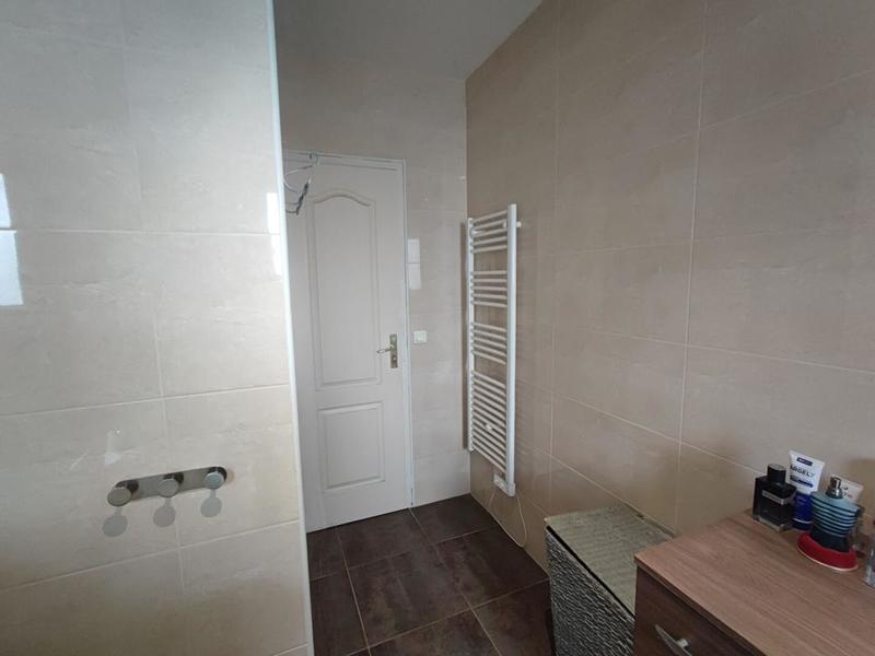 Maison - 93 m² - 5 pièces