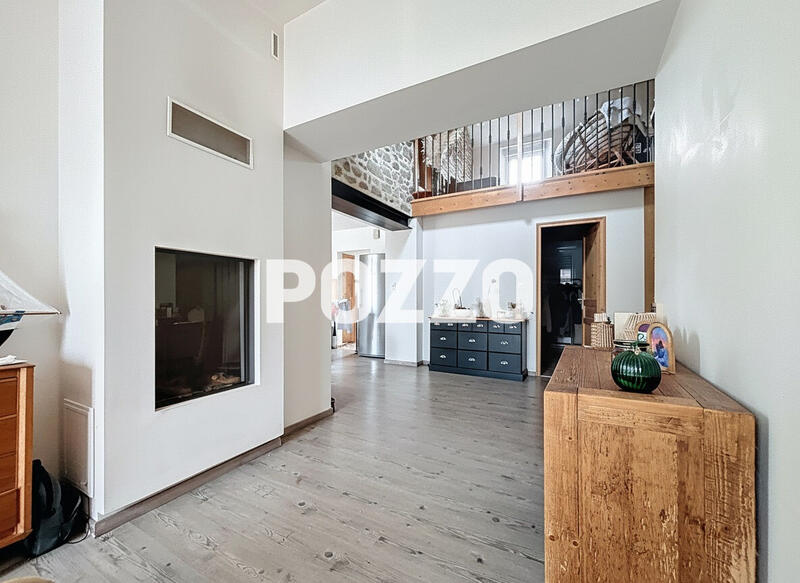 Maison - 117 m² - 7 pièces