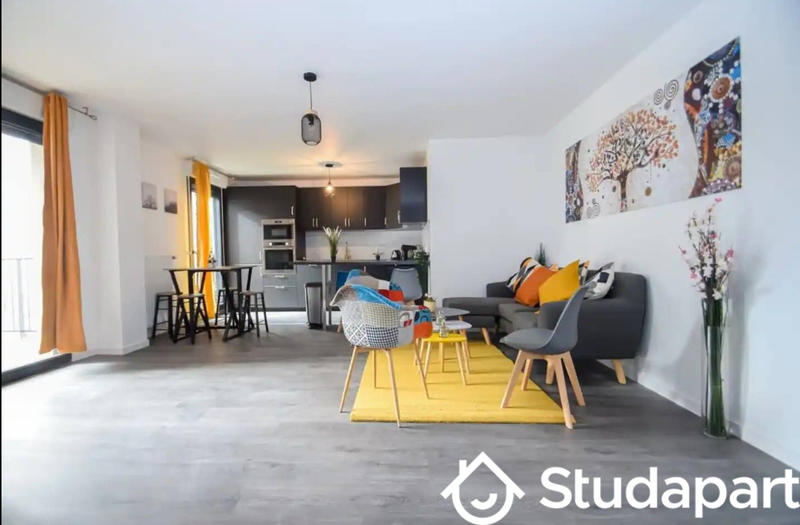 Chambre - 12 m² - 1 pièce