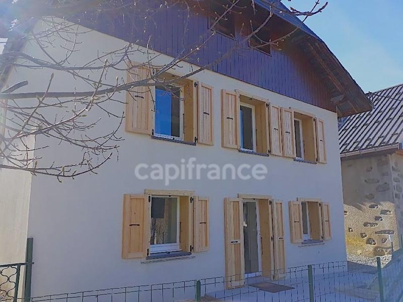 Maison de village - 178 m² - 7 pièces