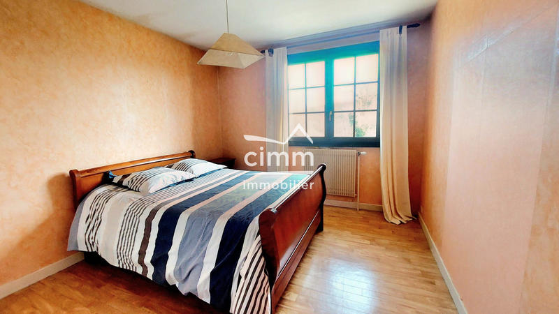 Maison - 184 m² - 6 pièces