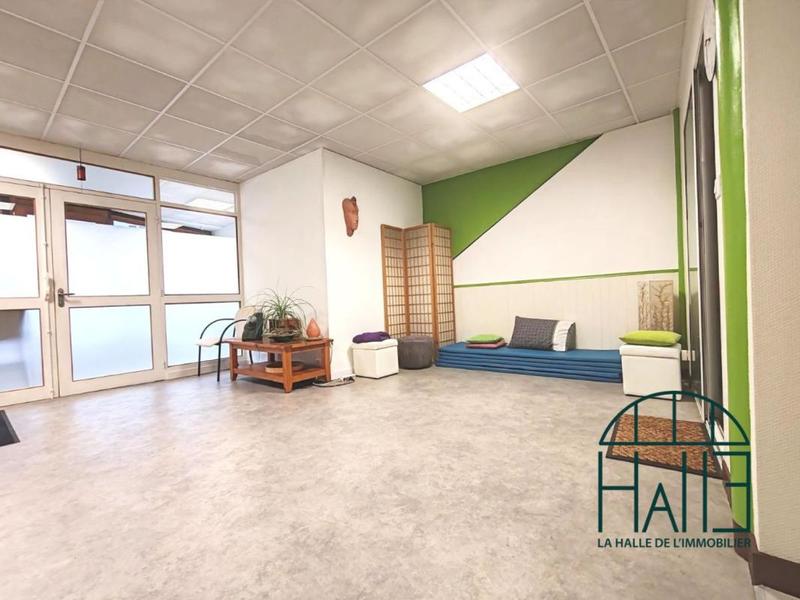 Bureau - 120 m² - 4 pièces