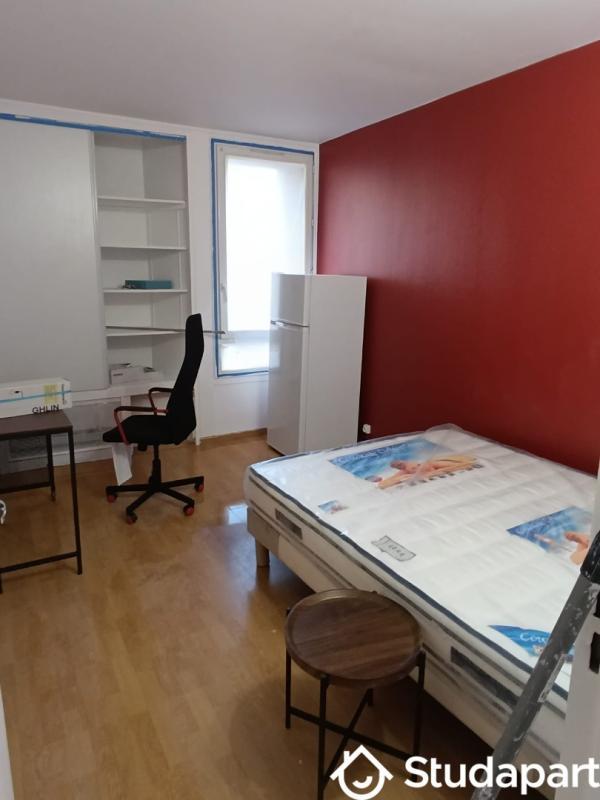 Chambre - 12 m² - 1 pièce