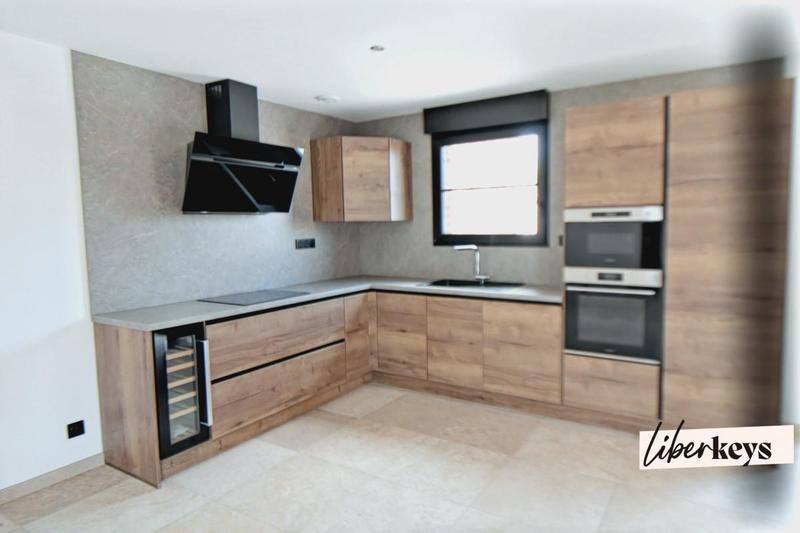 Pavillon - 65 m² - 4 pièces