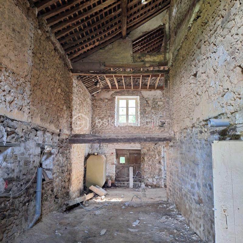 Corps de ferme - 170 m² - 5 pièces