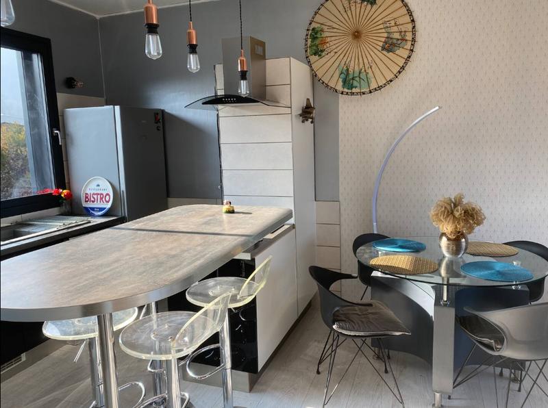 Maison - 400 m² - 10 pièces