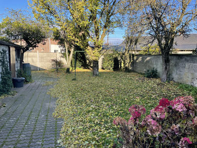 Maison - 170 m² - 9 pièces