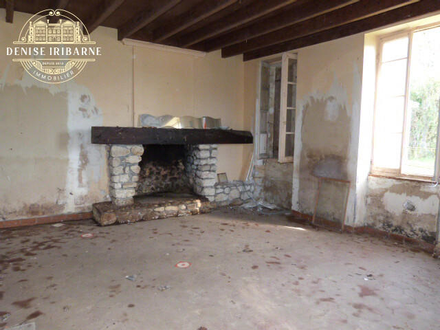 Corps de ferme - 282 m² - 12 pièces