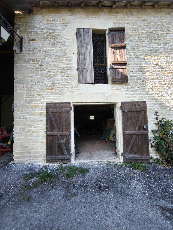 Maison - 200 m² - 7 pièces