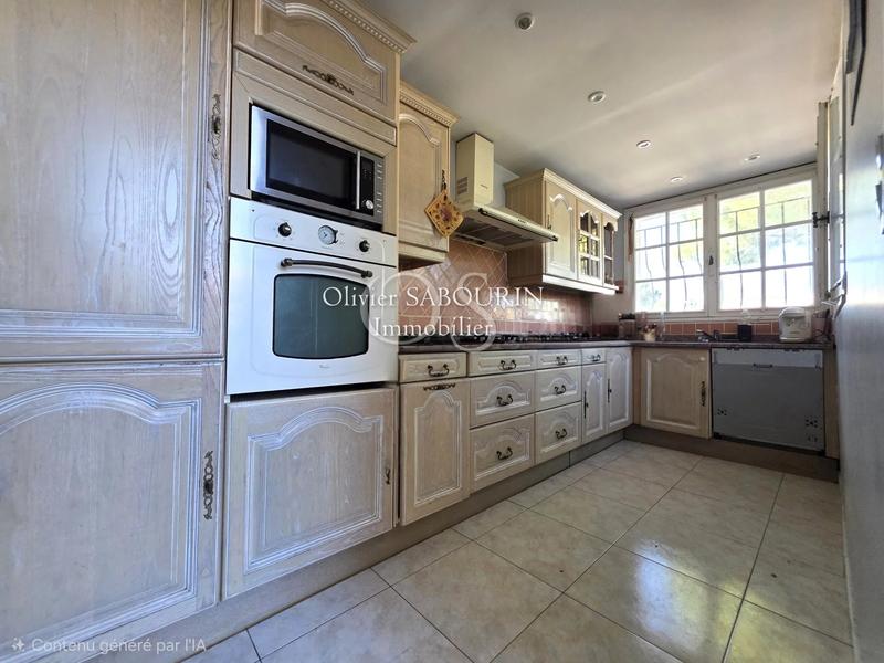 Maison jumelée - 124 m² - 4 pièces