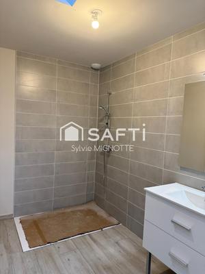 Maison - 90 m² - 4 pièces