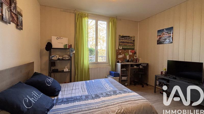 Maison - 233 m² - 7 pièces