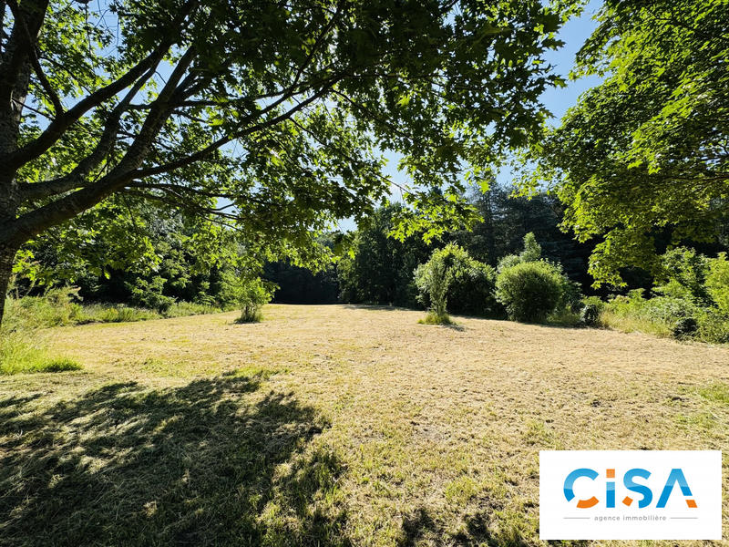 Maison - 180 m² - 8 pièces