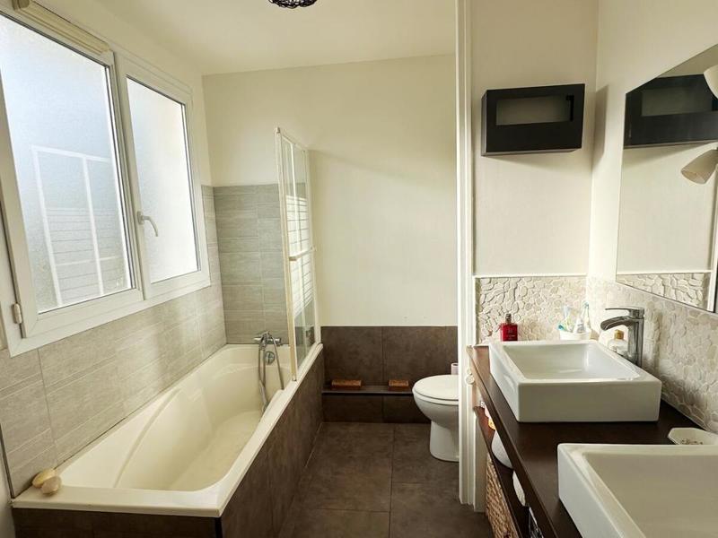 Maison - 118 m² - 5 pièces