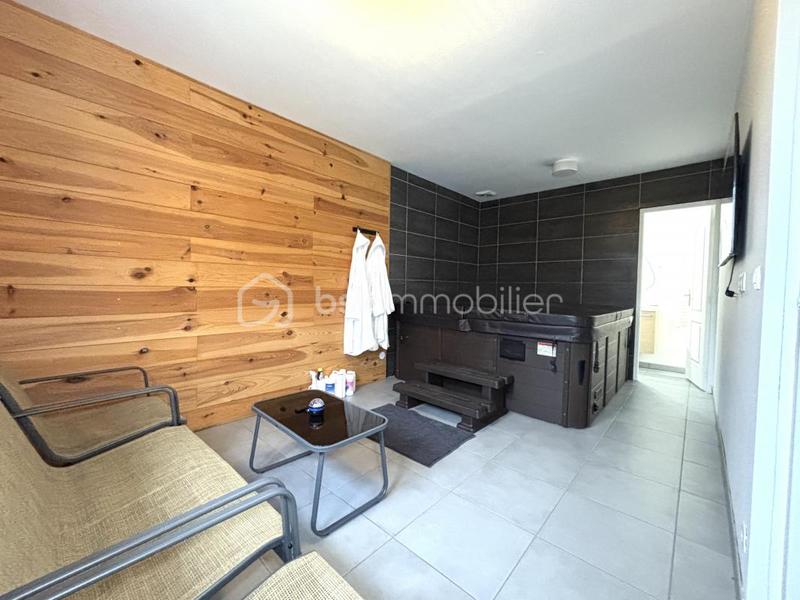 Maison - 128 m² - 5 pièces