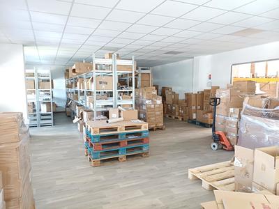 Entrepôt - 789 m²