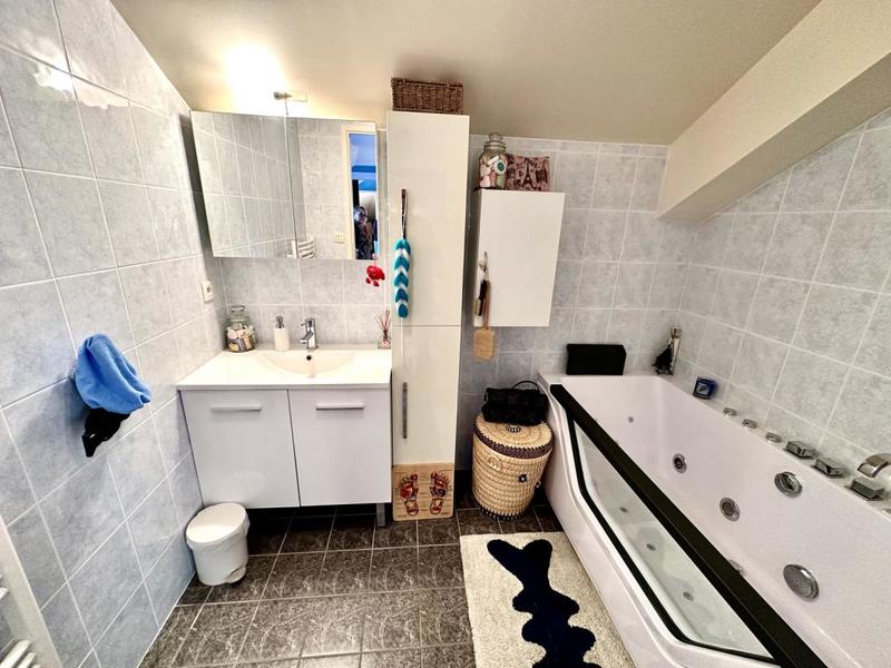 Duplex - 122 m² - 4 pièces