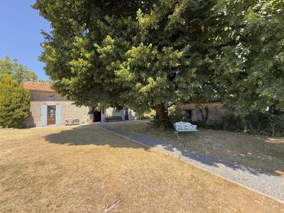 Maison - 161 m² - 6 pièces