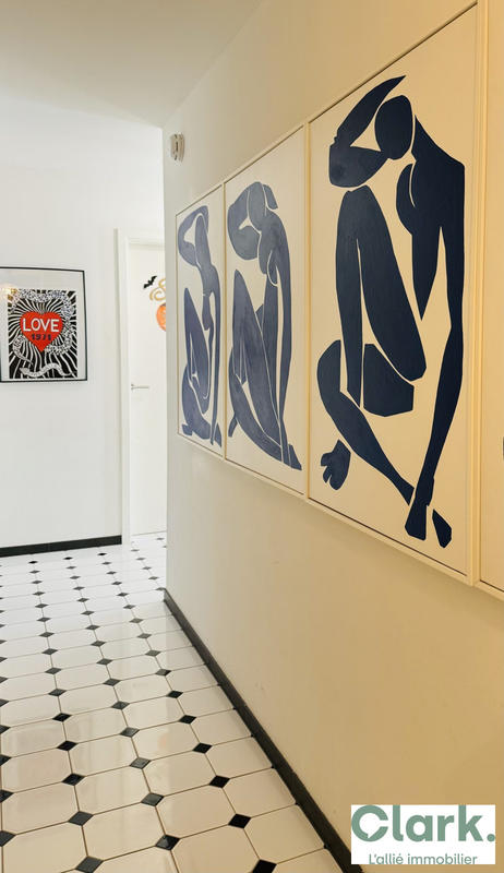 Appartement - 120 m² - 5 pièces