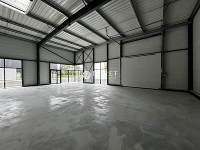 Local commercial - 378 m²