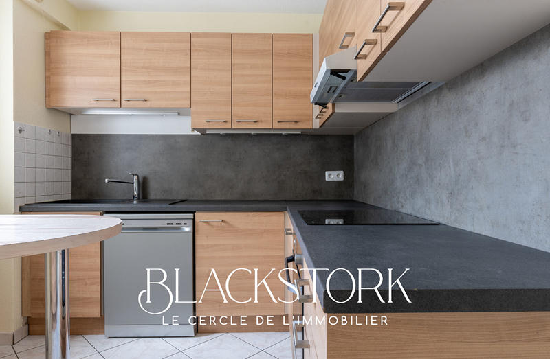 Appartement - 77 m² - 3 pièces