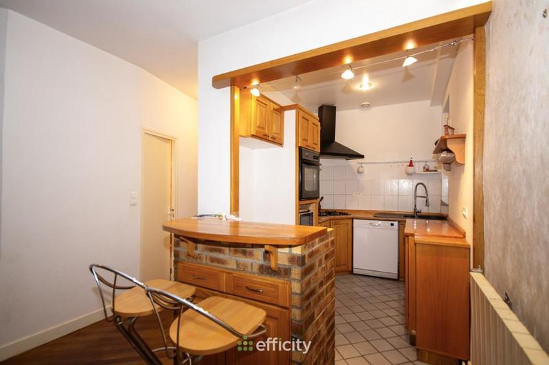 Immeuble - 270 m² - 10 pièces