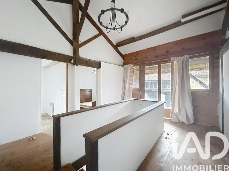 Maison - 231 m² - 10 pièces