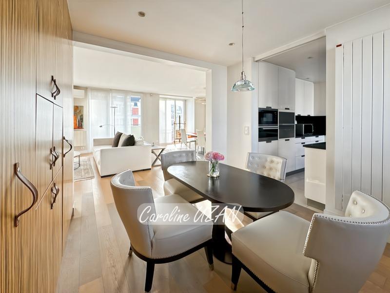Appartement bourgeois - 174 m² - 6 pièces