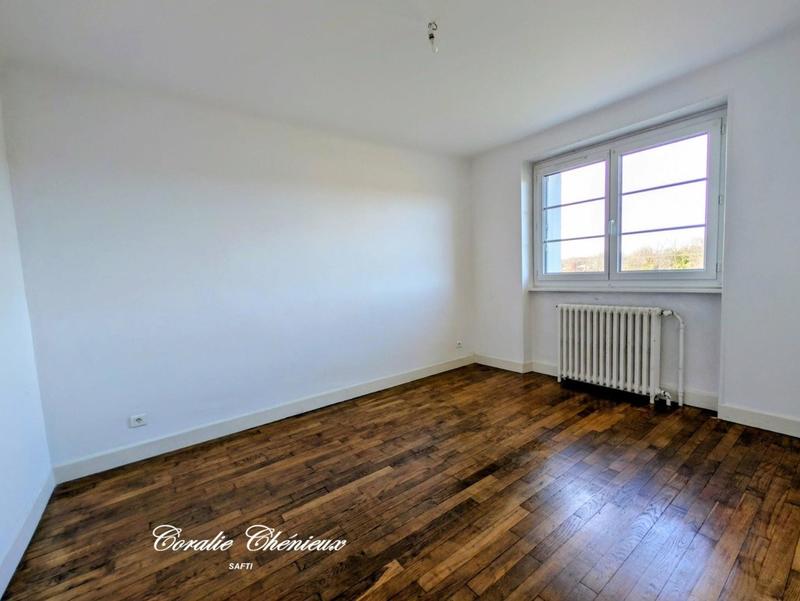 Maison - 83 m² - 4 pièces
