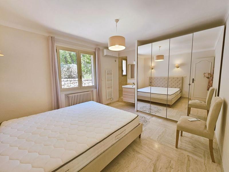 Appartement - 124 m² - 4 pièces