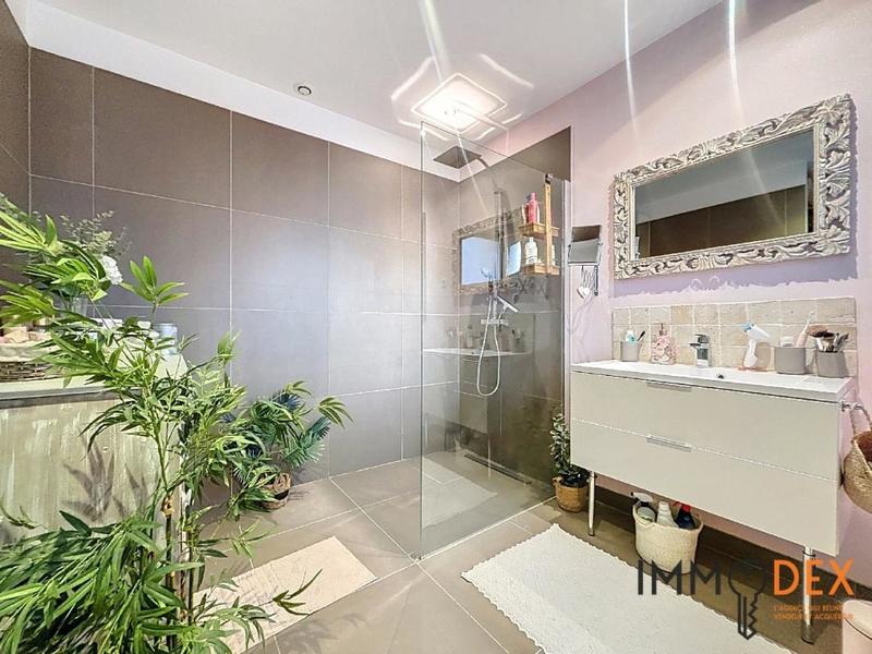 Maison - 162 m² - 5 pièces