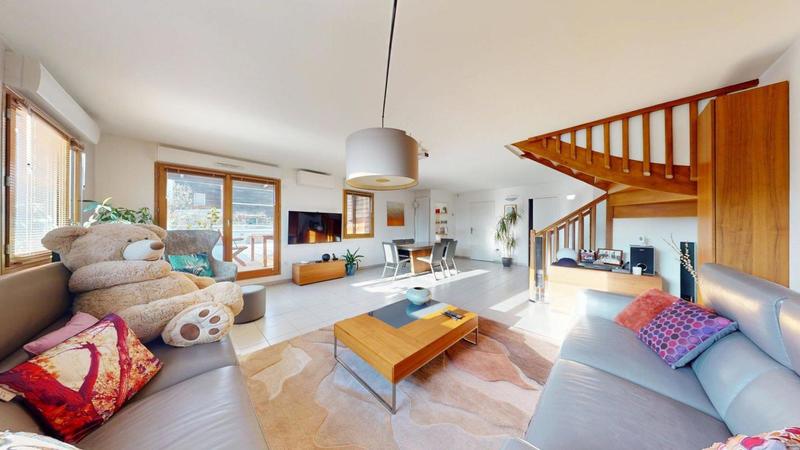 Duplex - 109 m² - 5 pièces