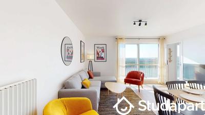 Chambre - 11 m² - 1 pièce